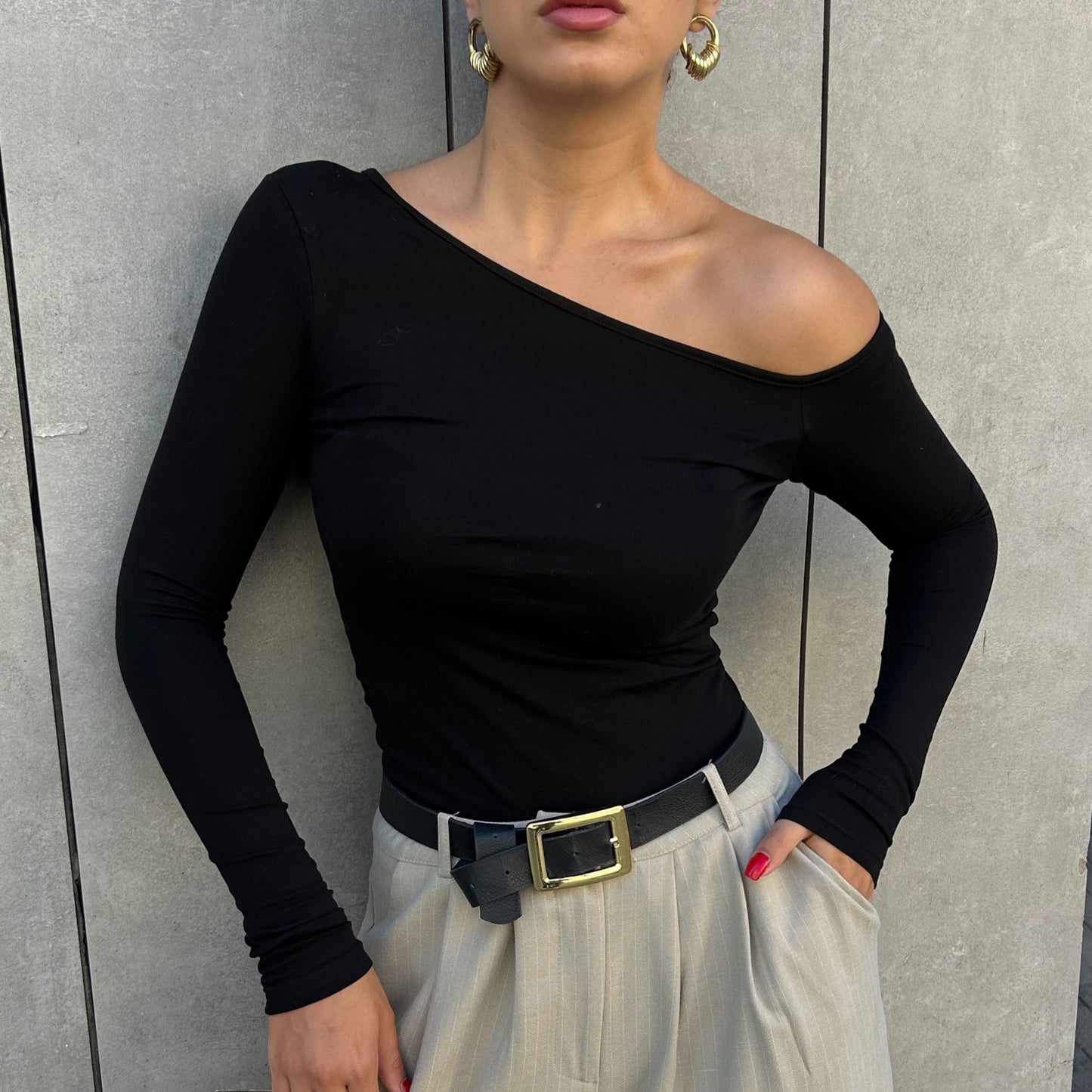 Top asymétrique