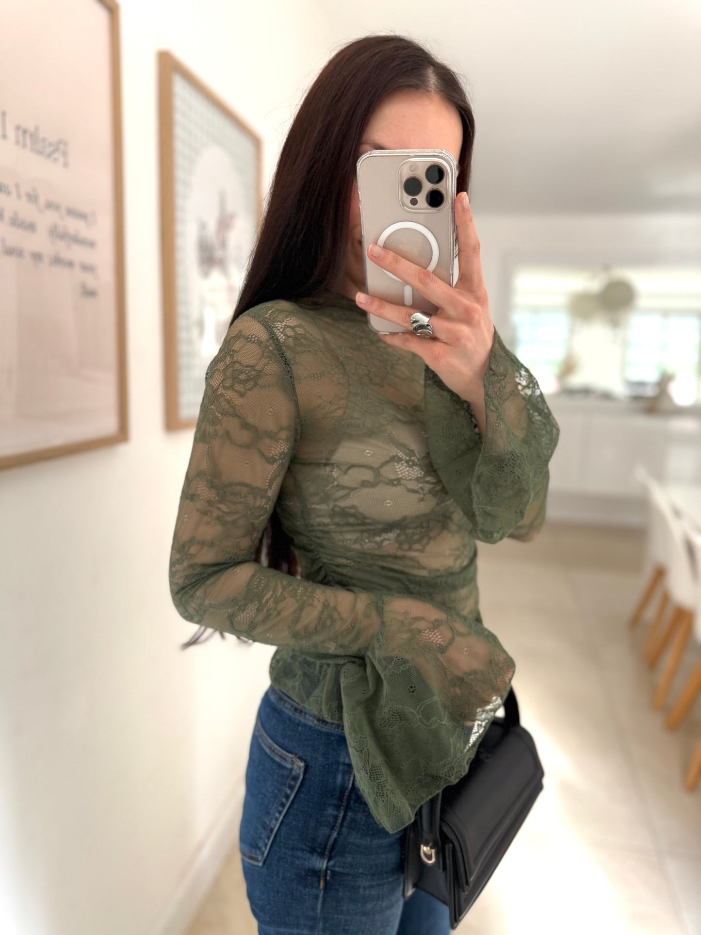 Top dentelle (plusieurs coloris)