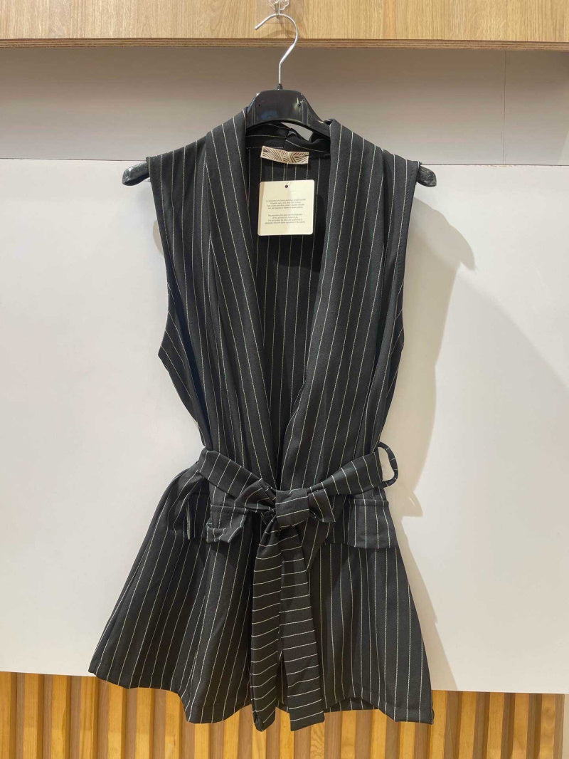 Veste tailleur sans manches