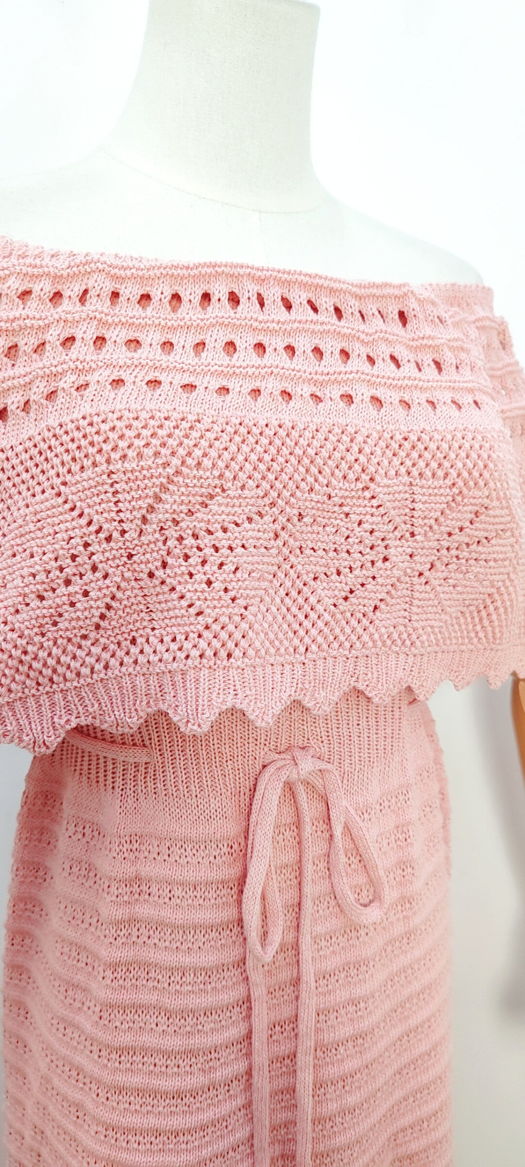 Robe crochet (plusieurs coloris)