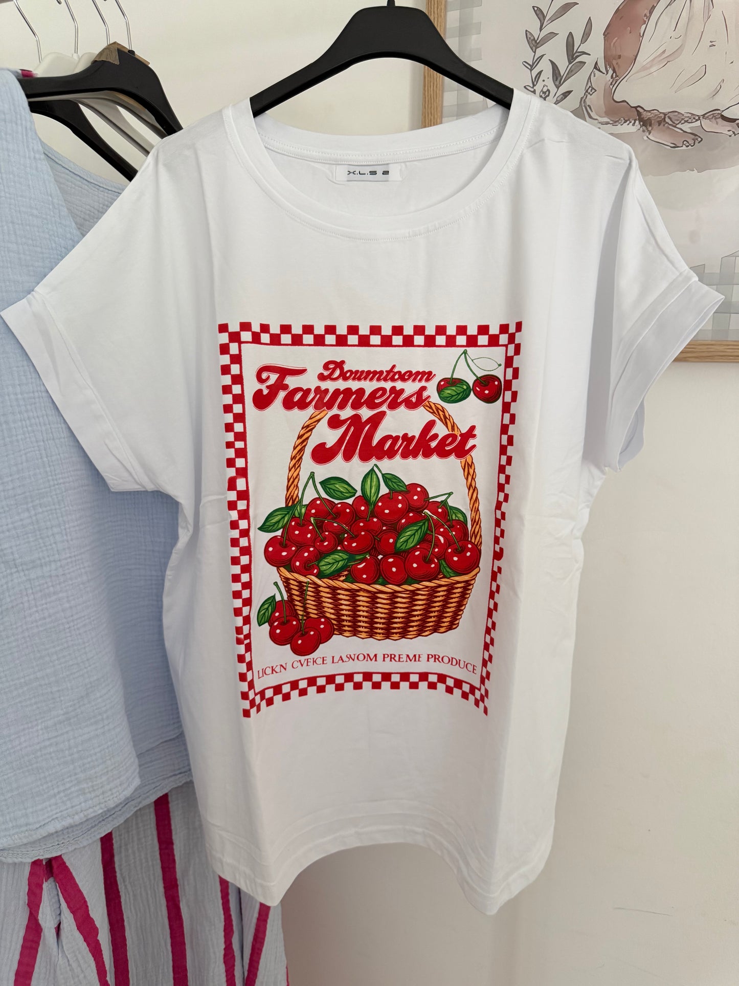 T-shirt cerises